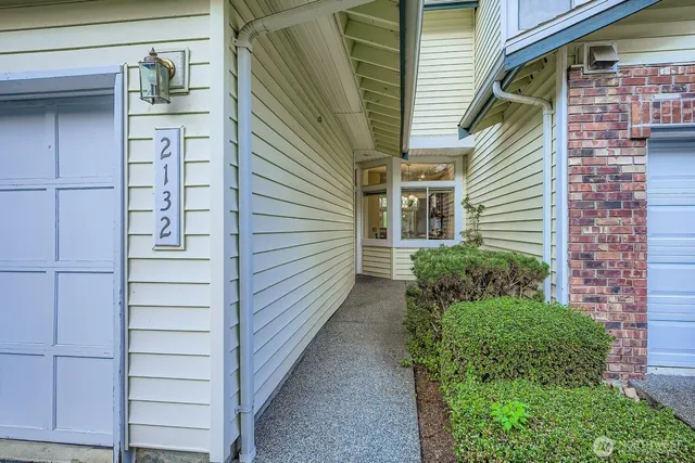 $650,000 | 2132 Northwest Pacific Yew Place, Issaquah, WA 98027