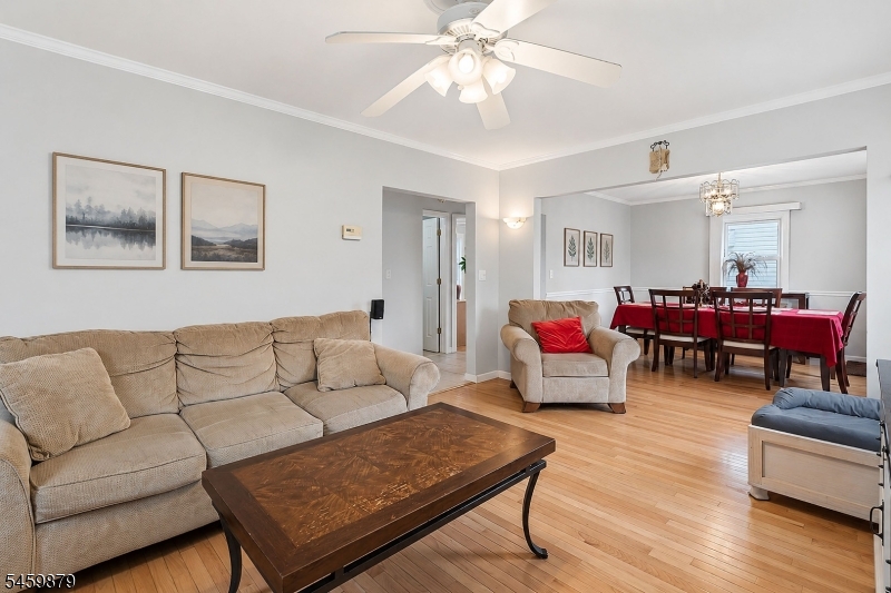 1601 Raritan Road Clark, NJ 07066 - Photo 5 of 21 Gallery Image 5