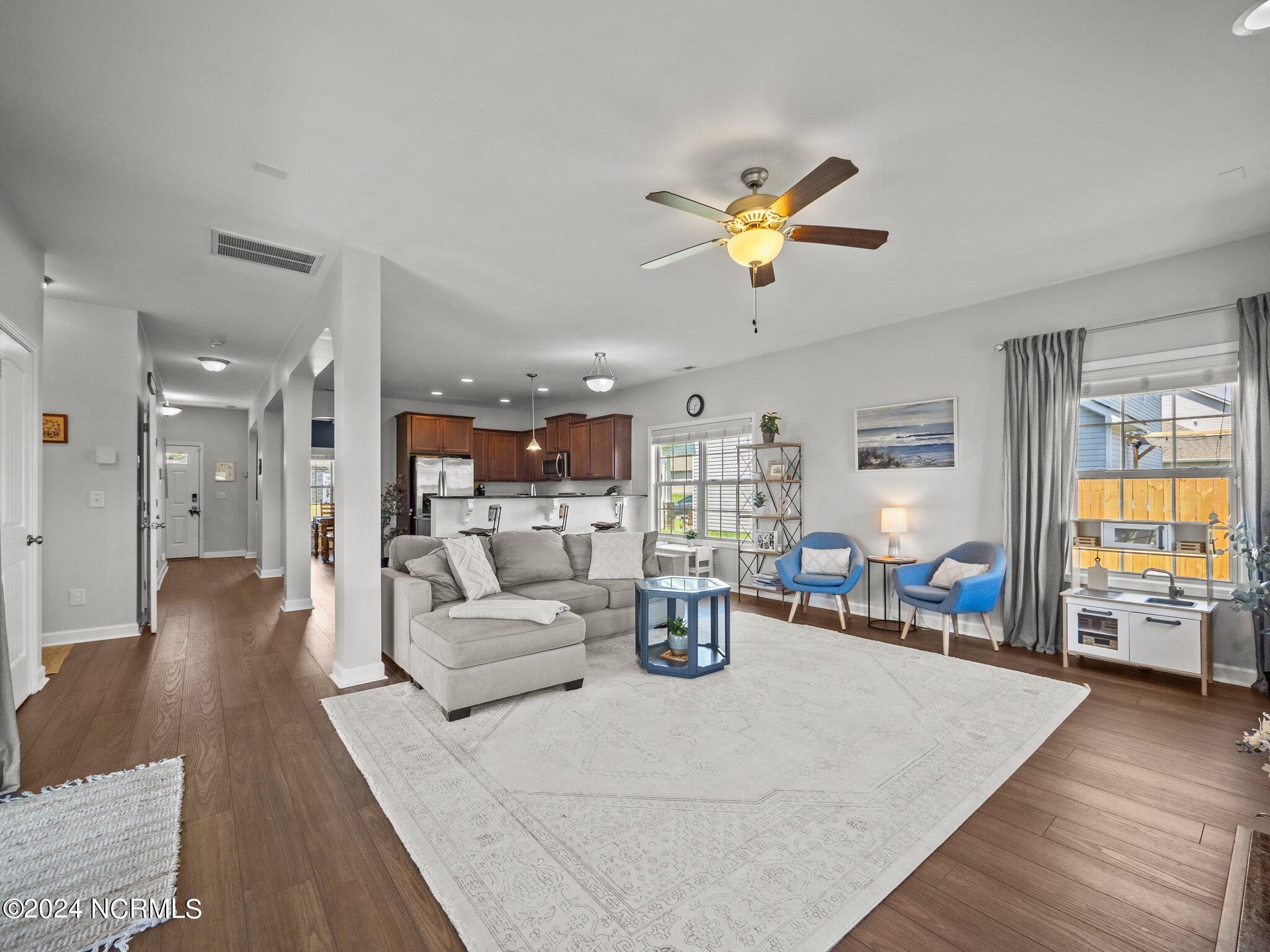 509 Romper Road Sneads Ferry, NC 28460 - Photo 14 of 42 Great Room