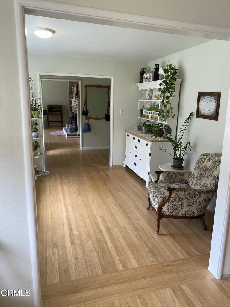 31400 Sherwood Road Fort Bragg, CA 95437 - Photo 24 of 55 a living room with furniture