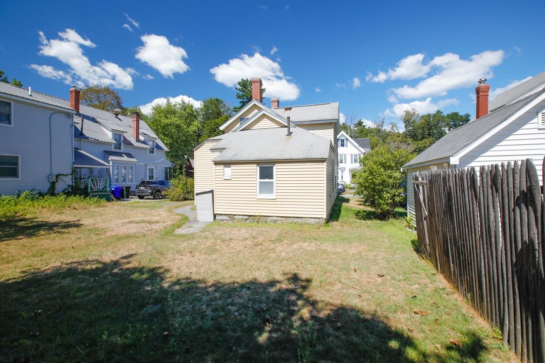 33 Appleton Street Manchester, NH 03104 - Photo 6 of 26 Gallery Image 6