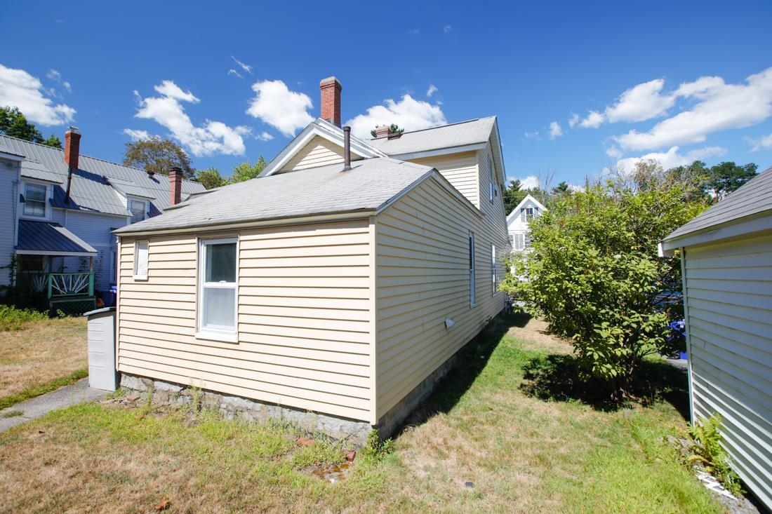 33 Appleton Street Manchester, NH 03104 - Photo 7 of 26 Gallery Image 7