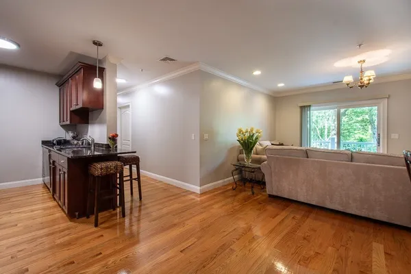 $410,663 | 990 VFW Parkway, Unit 204, Boston, MA 02132