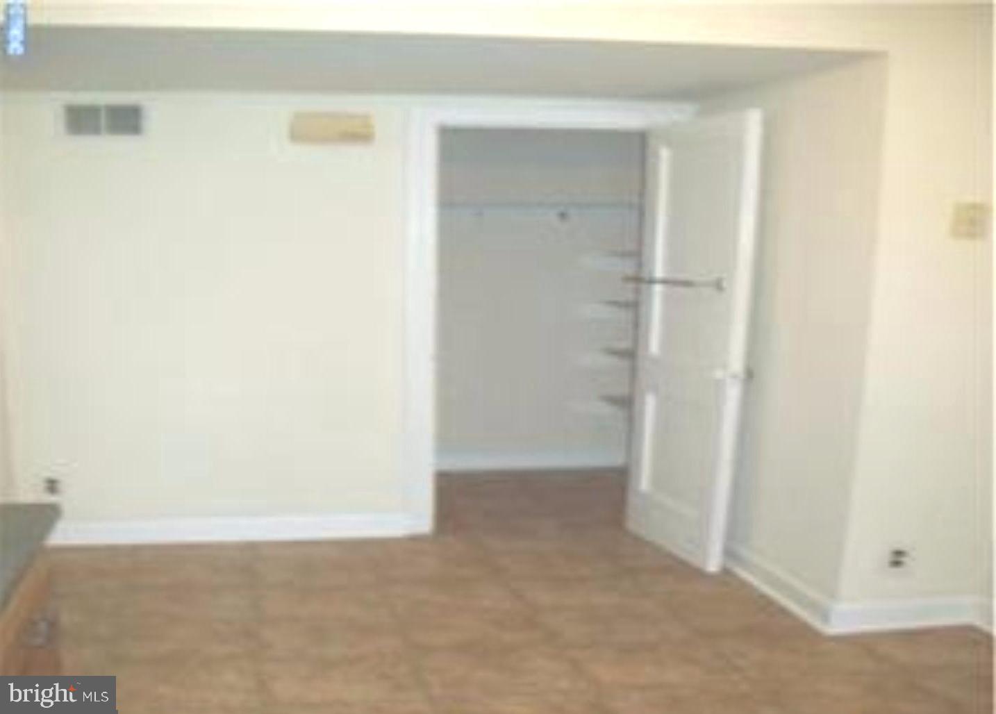 2204 Steele Road Drexel Hill, PA 19026 - Photo 17 of 19 Unit 2 Kitchen