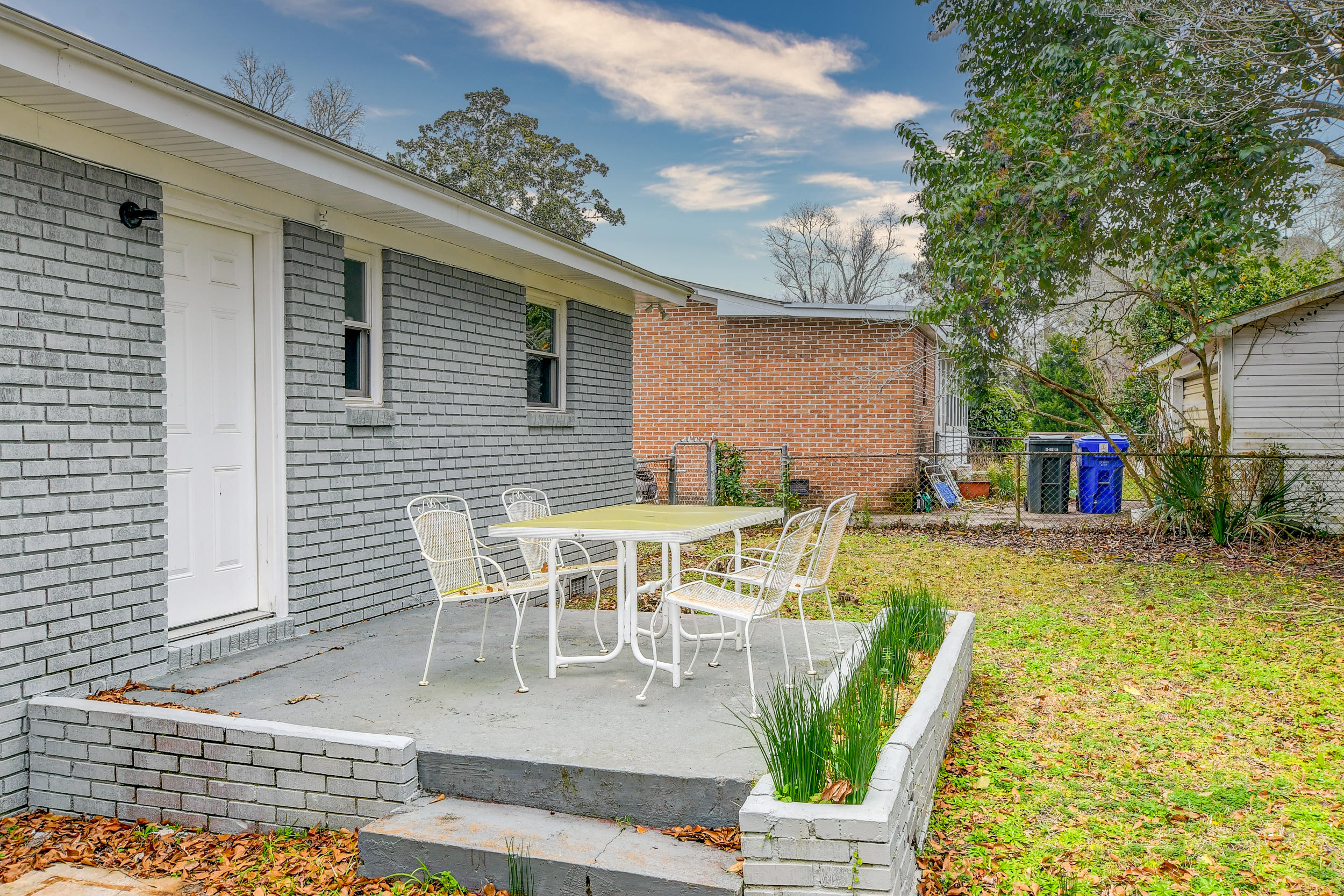 1055 Browning Road Charleston, SC 29407 - Photo 6 of 37 DSC_9134_5_6_7_8-Edit
