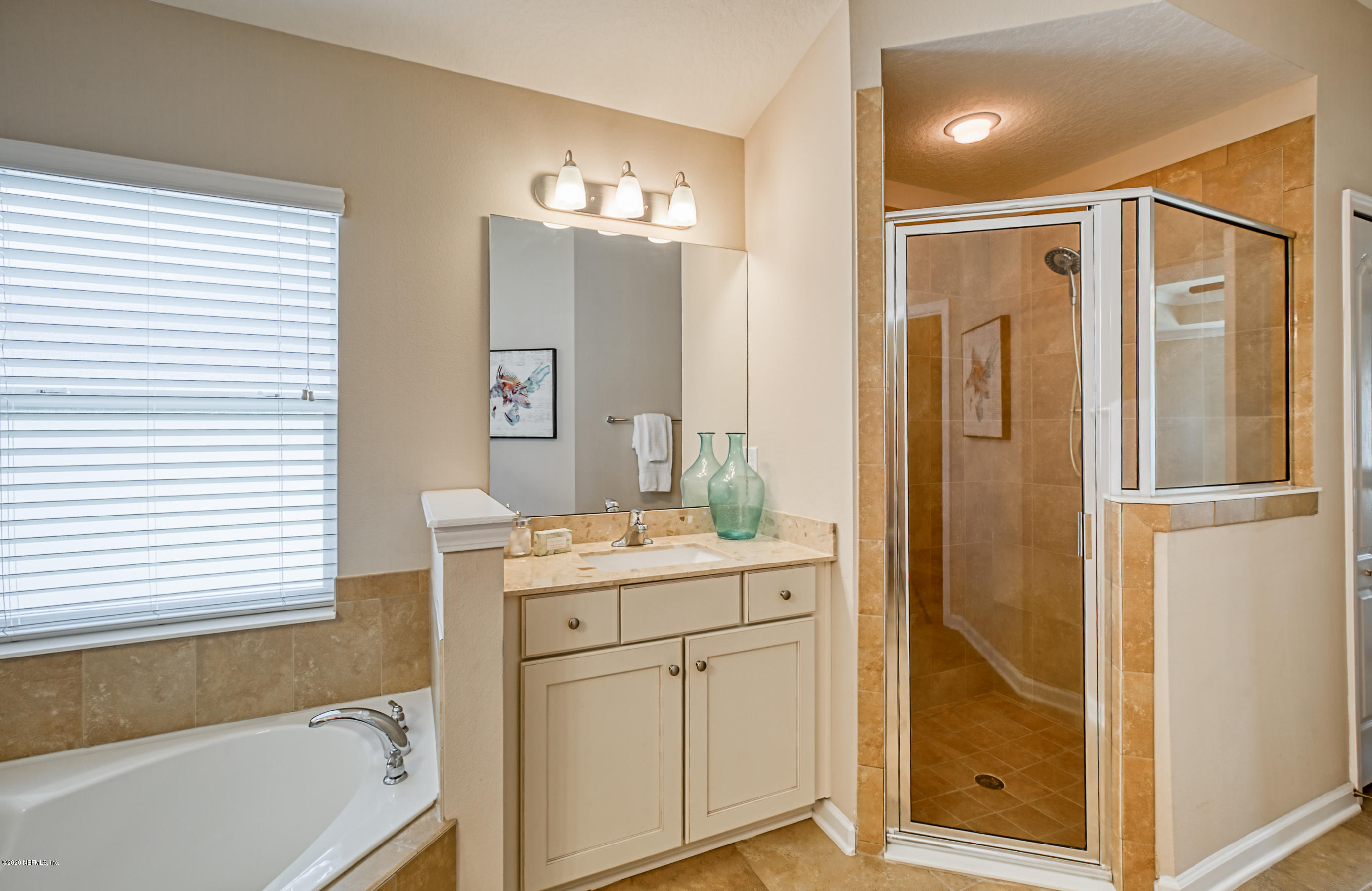 520 Porta Rosa Circle St. Augustine, FL 32092 - Photo 15 of 25 master bathroom