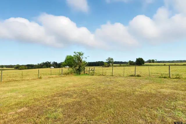 a view of an ocean beach