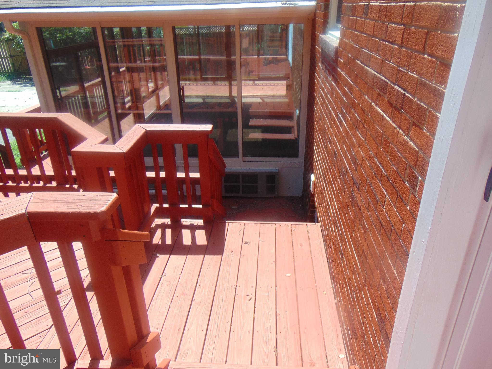 6805 Highbridge Road Bowie, MD 20720 - Photo 22 of 65 Deck