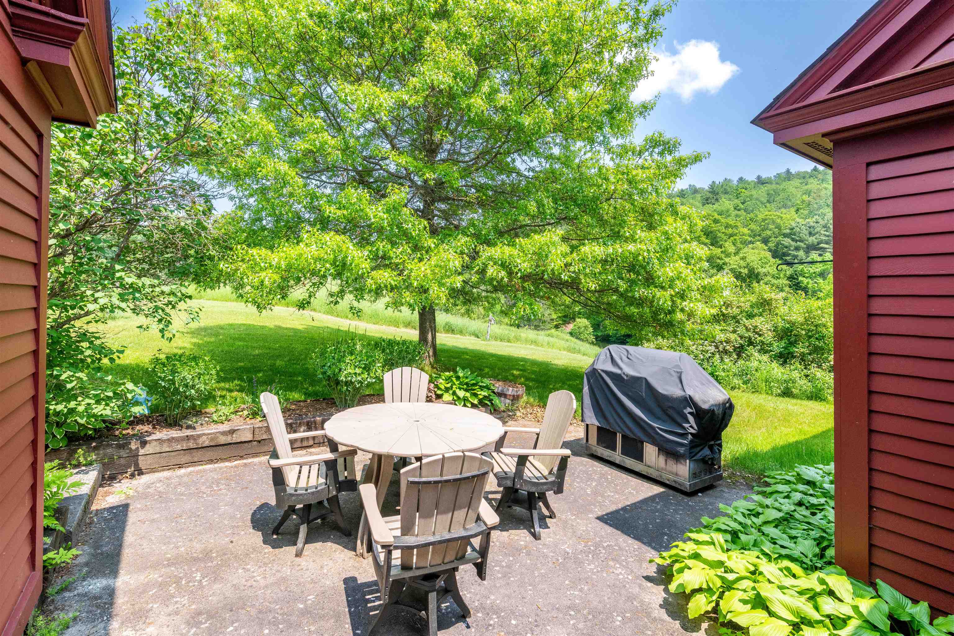 1342 Gilfillan Road Ryegate, VT 05069 - Photo 20 of 51