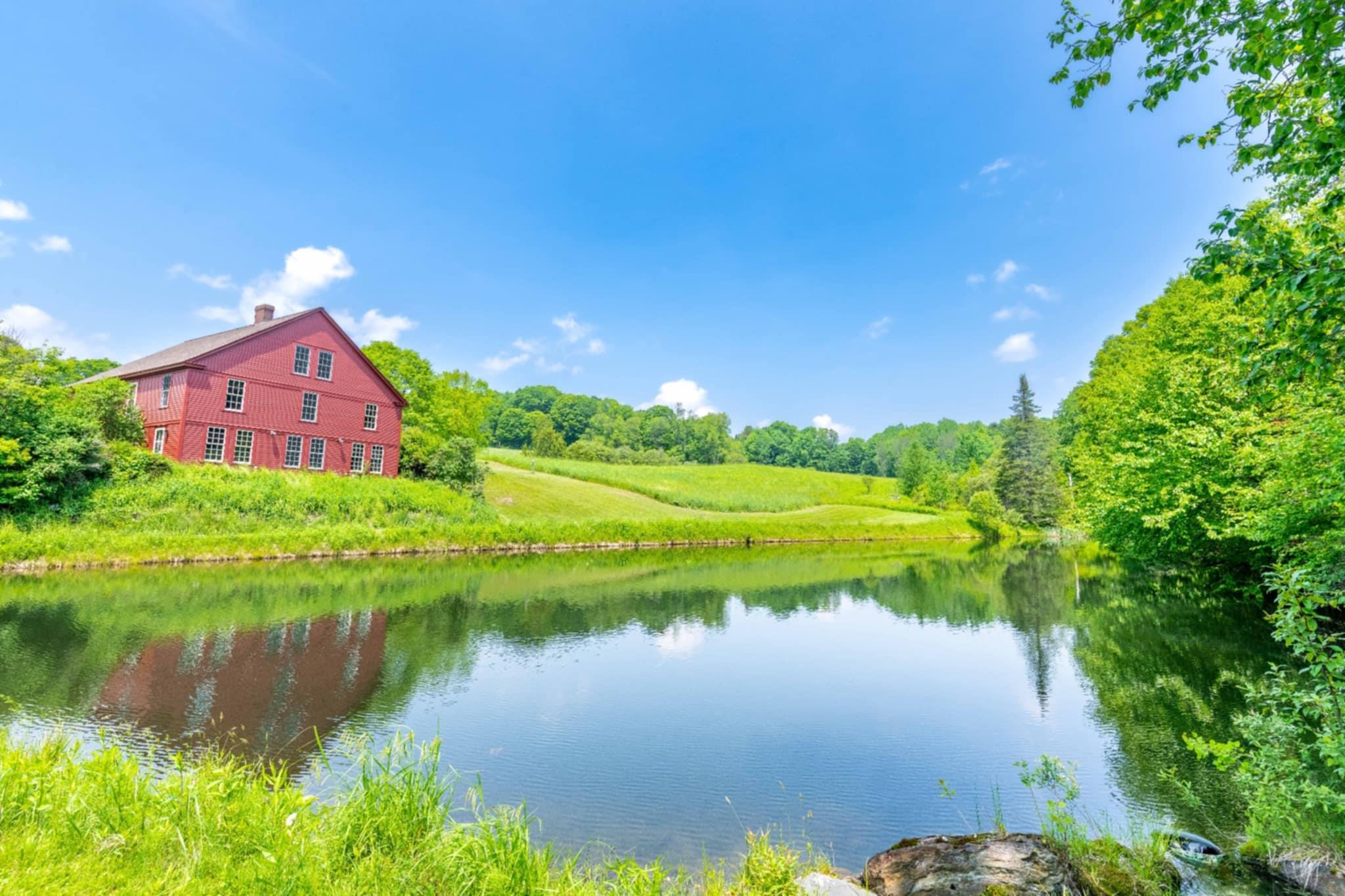 1342 Gilfillan Road Ryegate, VT 05069 - Photo 4 of 51