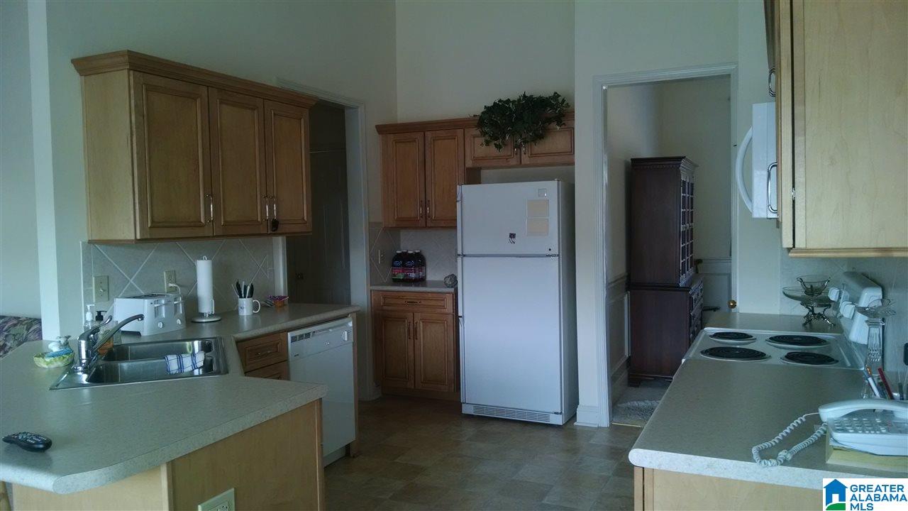 5465 Virginia Way Bessemer, AL 35022 - Photo 12 of 23