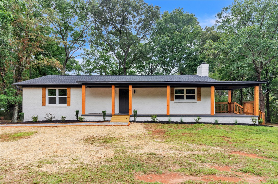 1424 Farrs Bridge Road Easley, SC 29640 - Photo 1 of 32