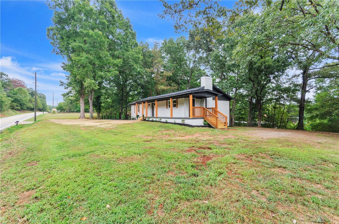 1424 Farrs Bridge Road Easley, SC 29640 - Photo 26 of 32