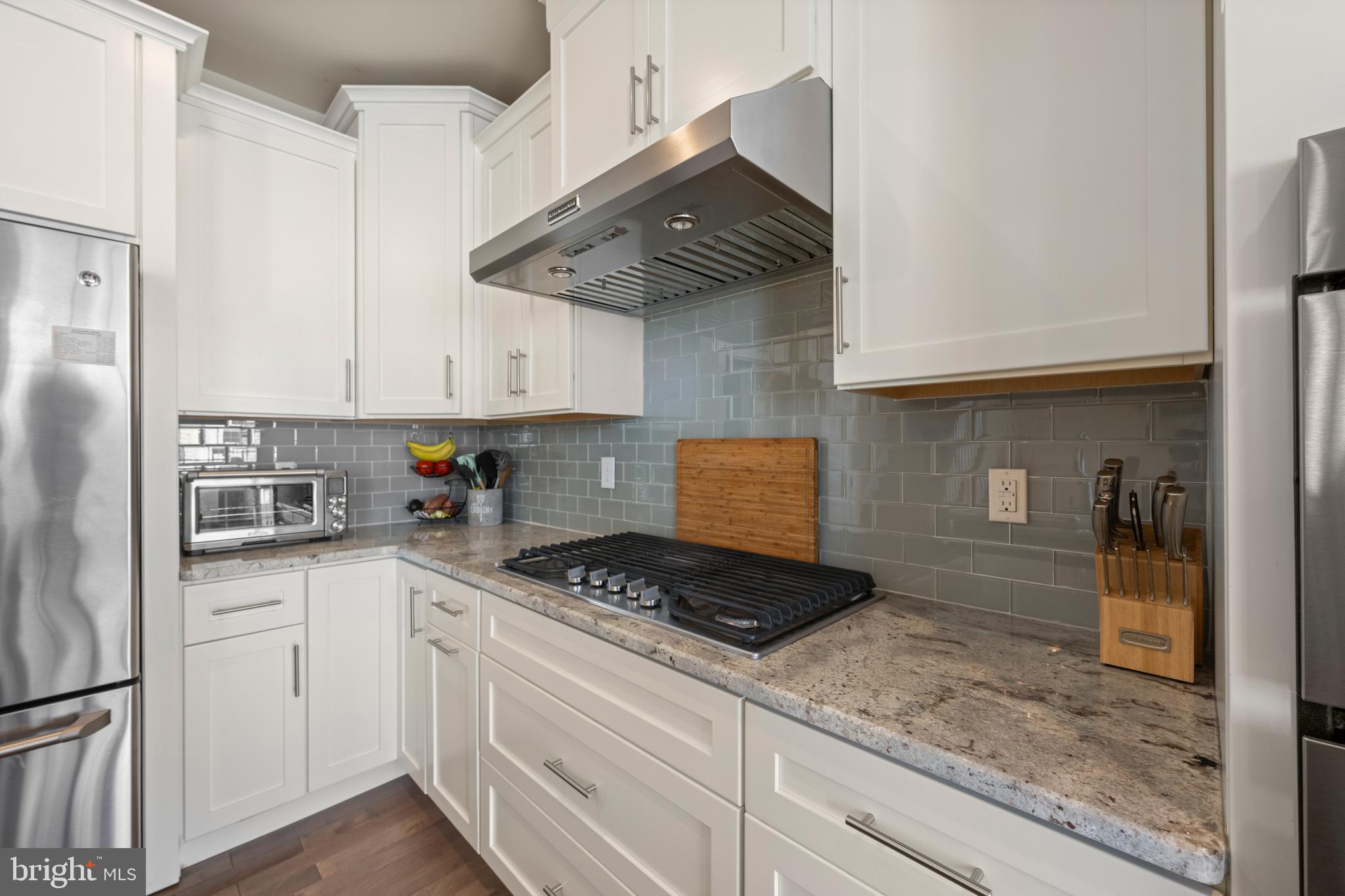 115 Jackdaw Alley Springfield, PA 19064 - Photo 16 of 36 white cabinets