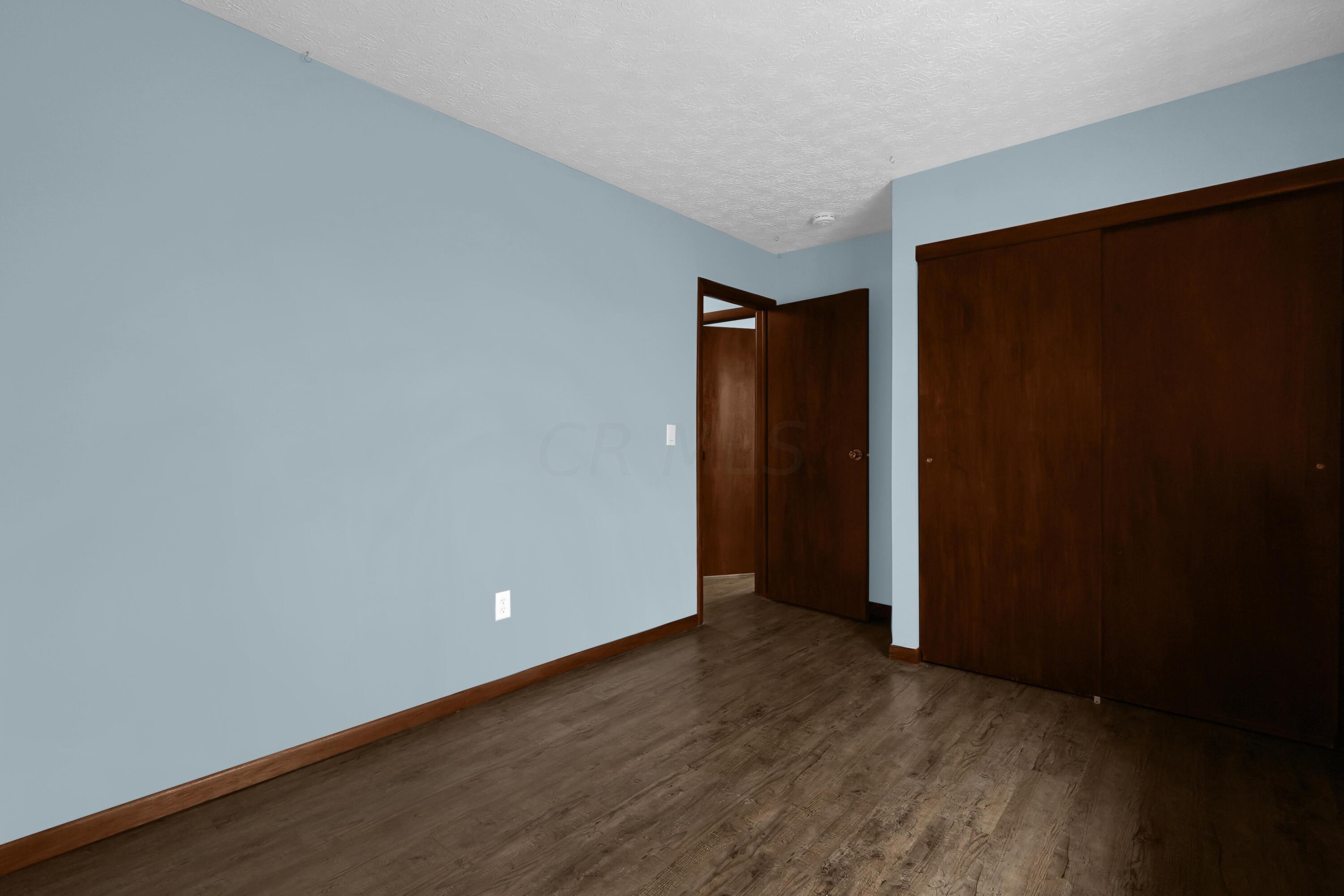 702 Holly Road Delaware, OH 43015 - Photo 17 of 32 Bedroom