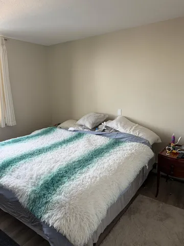 $139,900 | 6500 Woodlake Drive, Unit 705, Richfield, MN 55423