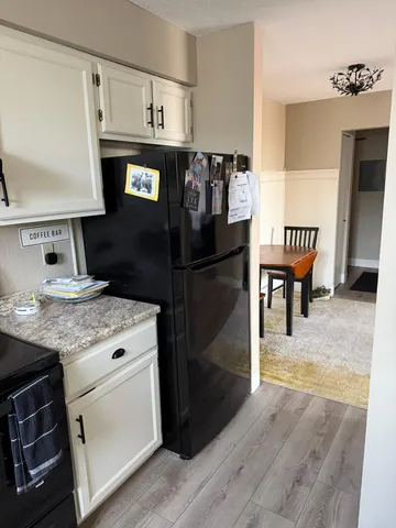 $139,900 | 6500 Woodlake Drive, Unit 705, Richfield, MN 55423