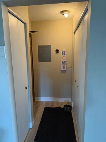 $139,900 | 6500 Woodlake Drive, Unit 705, Richfield, MN 55423