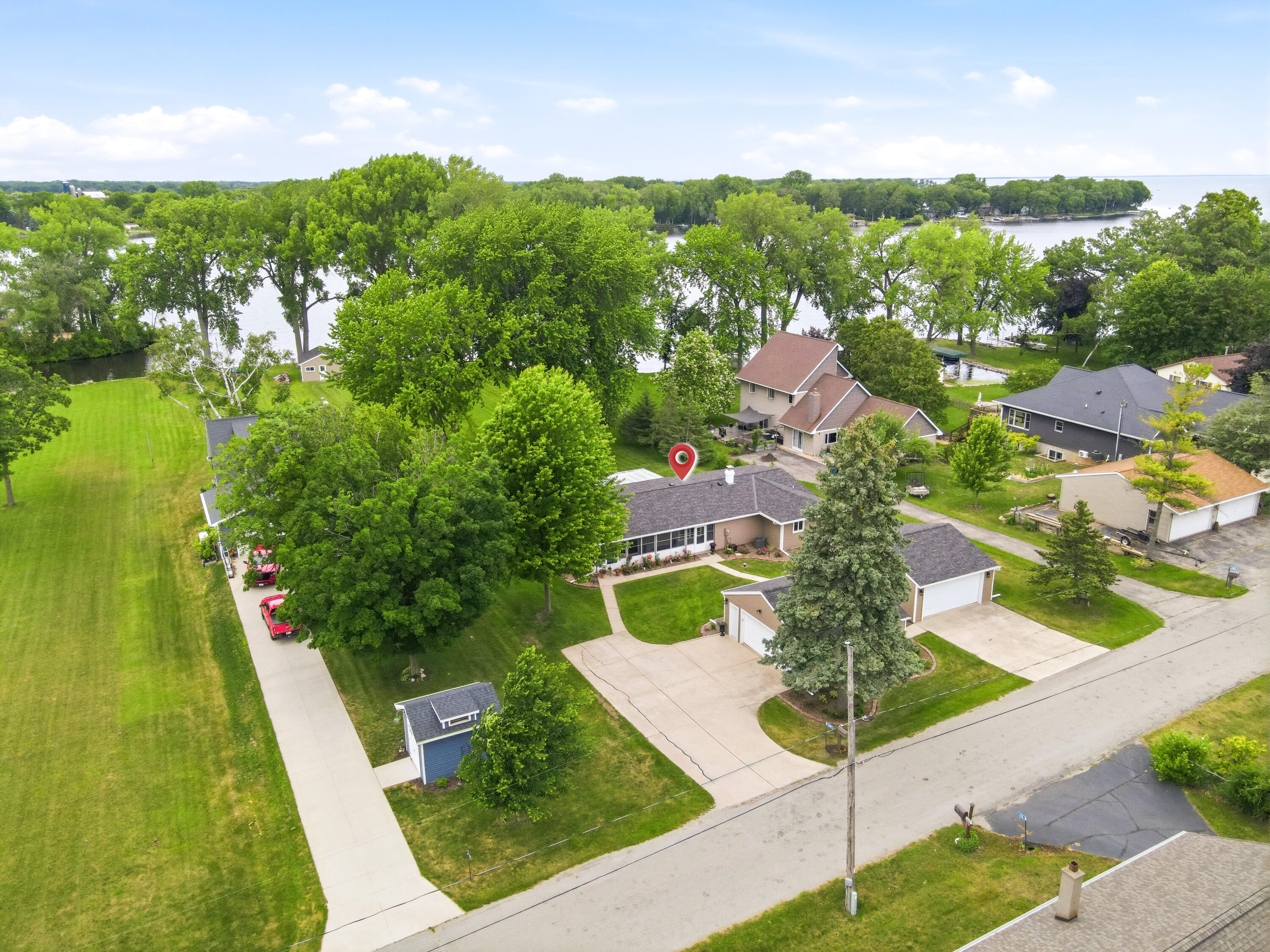 6121 Black Wolf Point Road Black Wolf, WI 54902 - Photo 76 of 85 Aerial View from Street to Lake