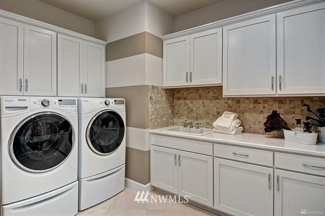 15922 99th Place Northeast Bothell, WA 98011 - Photo 12 of 25 Gallery Image 12