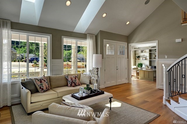 15922 99th Place Northeast Bothell, WA 98011 - Photo 4 of 25 Gallery Image 4