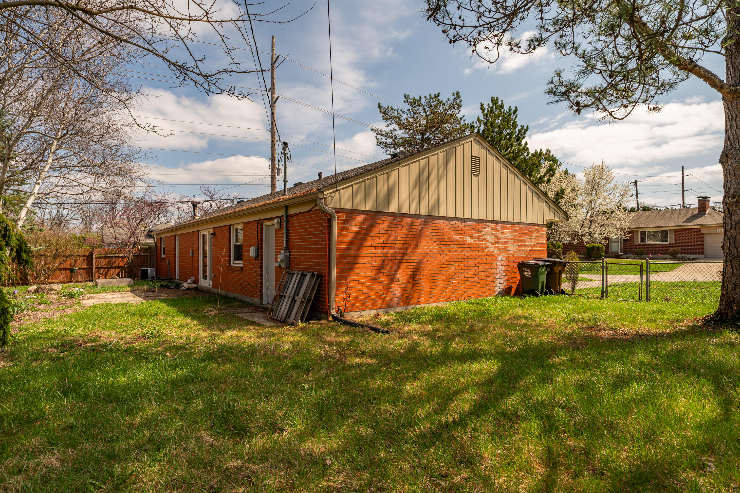 1211 Claybourne Road Kettering, OH 45429 - Photo 33 of 43