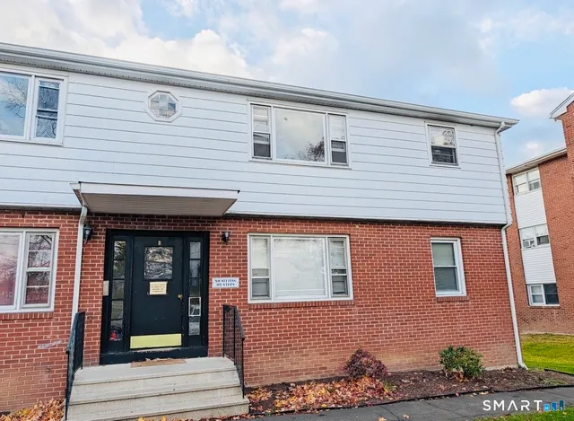 $2,100 | 161 West Spring Street, Unit B2, West Haven, CT 06516