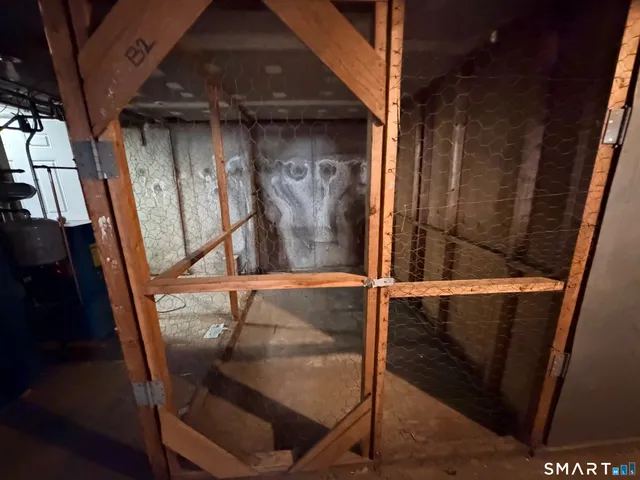 $2,100 | 161 West Spring Street, Unit B2, West Haven, CT 06516