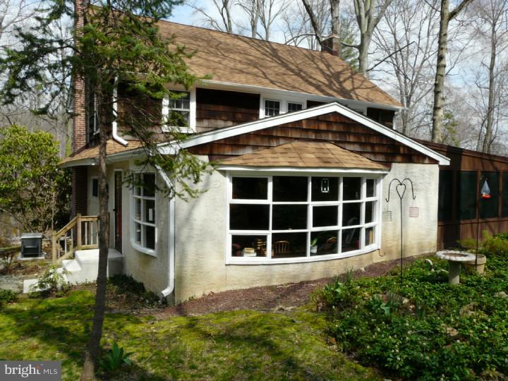 218 Painter Road Media, PA 19063 - Photo 13 of 25 Exterior Back