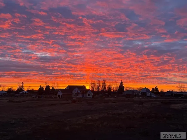 $185,000 | 2561 Silverleaf Lane, Rexburg, ID 83440