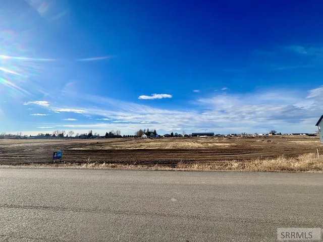$185,000 | 2561 Silverleaf Lane, Rexburg, ID 83440