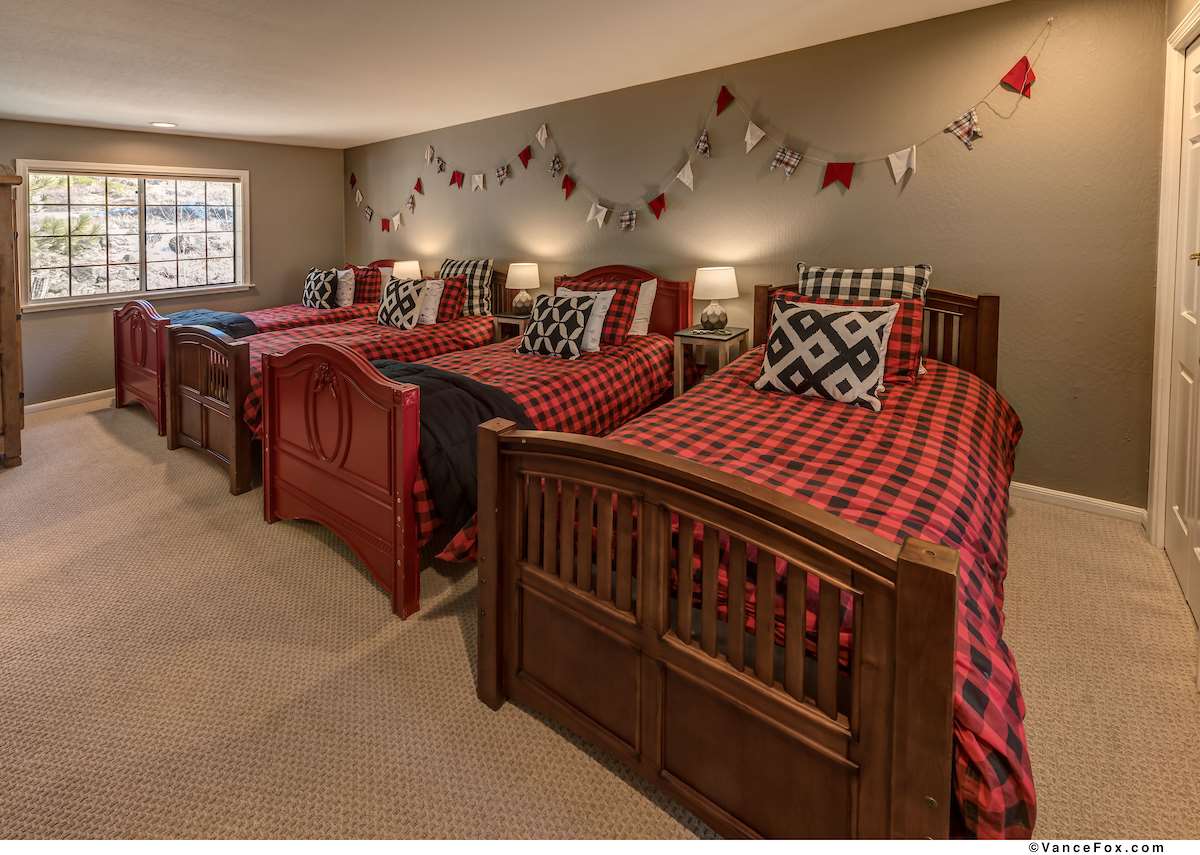 306 Skidder Trail Truckee, CA 96161 - Photo 13 of 21