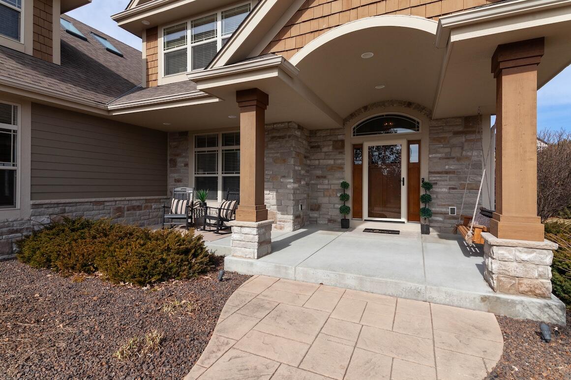 739 Stepping Stone Way Pewaukee, WI 53072 - Photo 3 of 88 Outside Entryway