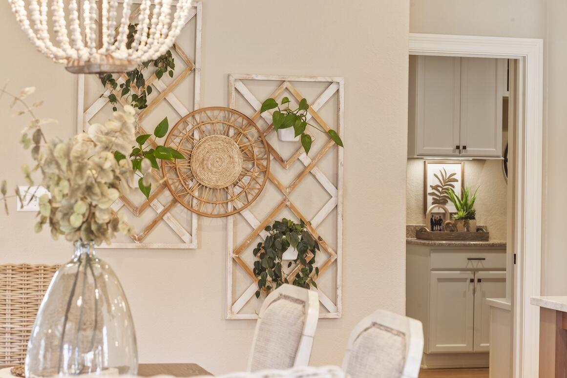 739 Stepping Stone Way Pewaukee, WI 53072 - Photo 34 of 88 Dining Room Detail