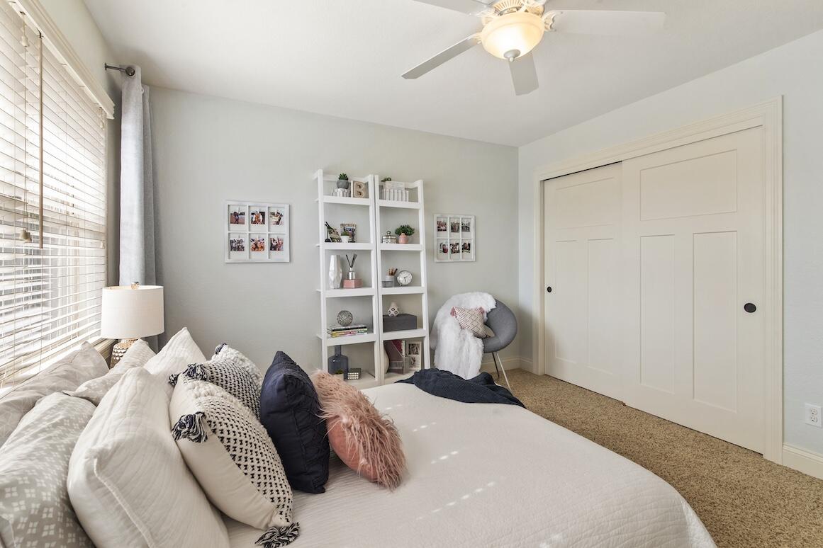 739 Stepping Stone Way Pewaukee, WI 53072 - Photo 47 of 88 Bedroom 2 (Alternate View)