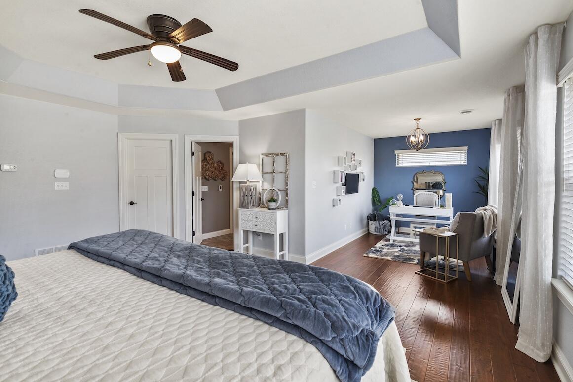 739 Stepping Stone Way Pewaukee, WI 53072 - Photo 54 of 88 Primary