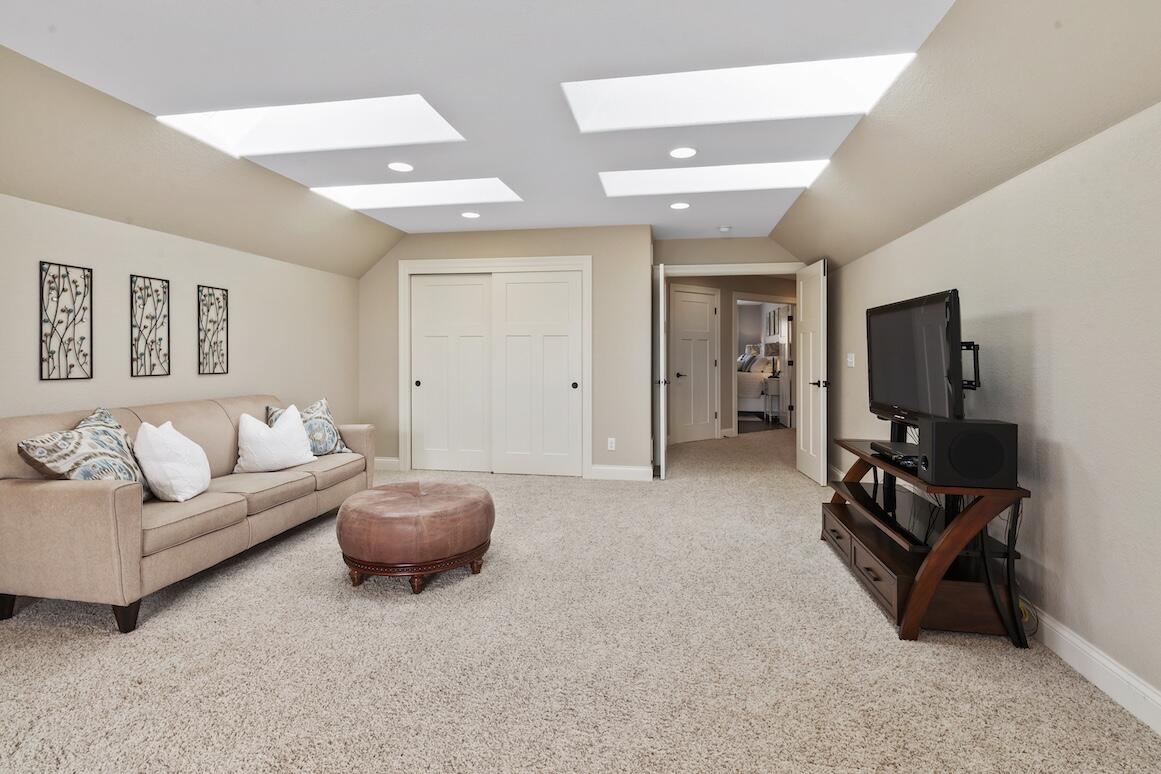 739 Stepping Stone Way Pewaukee, WI 53072 - Photo 60 of 88 Upper Level Spacious Living Area