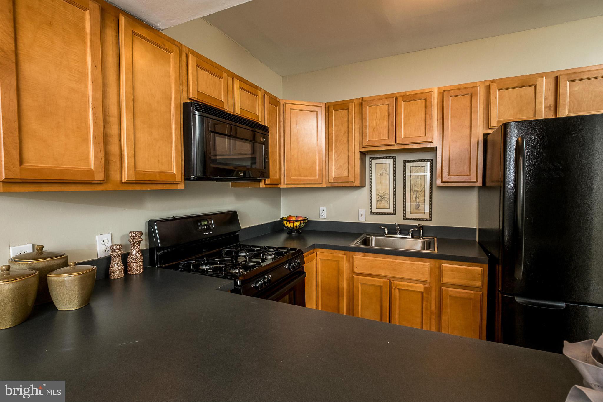 3111 Keswick Road Baltimore, MD 21211 - Photo 5 of 20 Kitchen