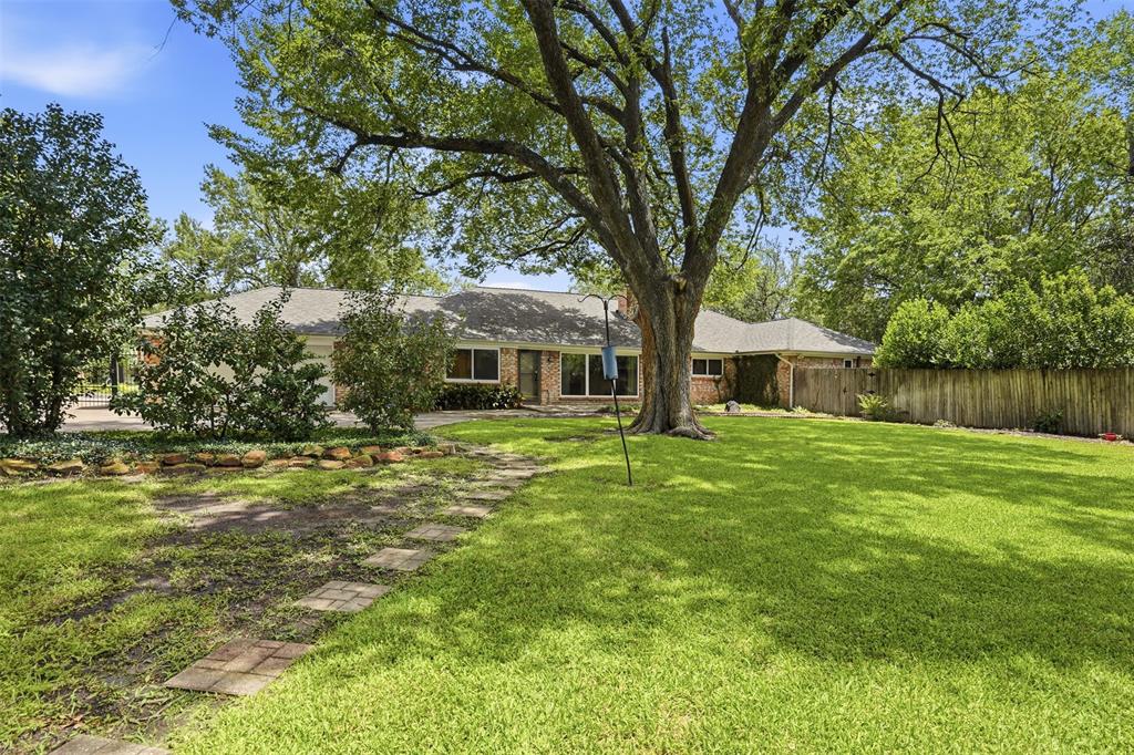 4328 Winding Way Benbrook, TX 76126 - Photo 28 of 30 Gallery Image 28