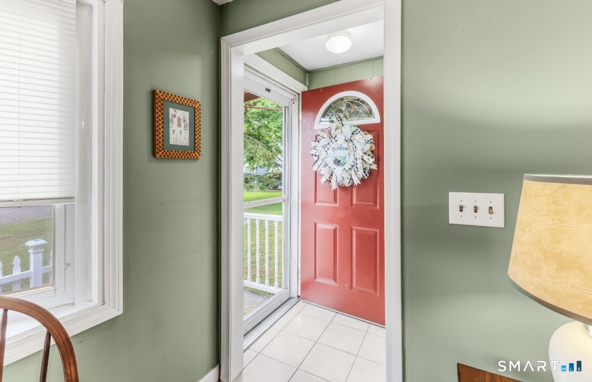 17 Trinity Lane Windsor Locks, CT 06096 - Photo 15 of 32