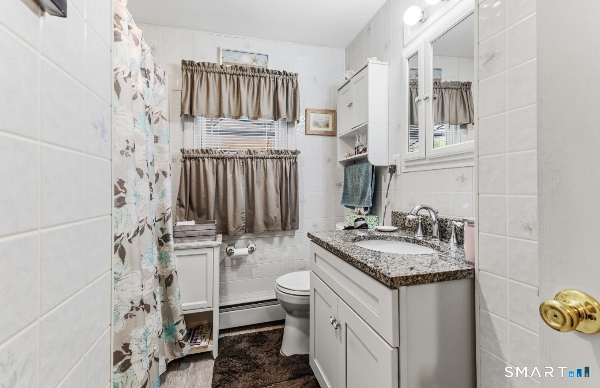 17 Trinity Lane Windsor Locks, CT 06096 - Photo 16 of 32