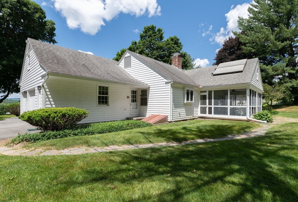 1196 Florence Road Northampton, MA 01062 - Photo 9 of 40