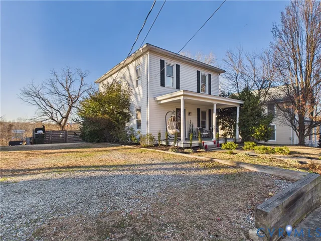 $275,000 | 313 North Bridge Street, Farmville, VA 23901