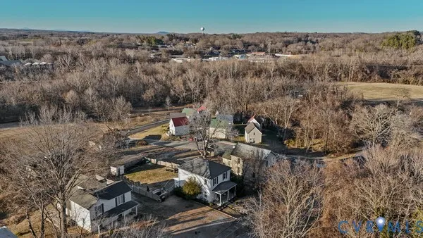 a view of a outdoor space