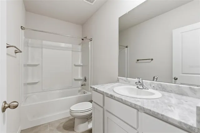 $342,000 | 17653 Crescent Moon Loop, Bradenton, FL 34211