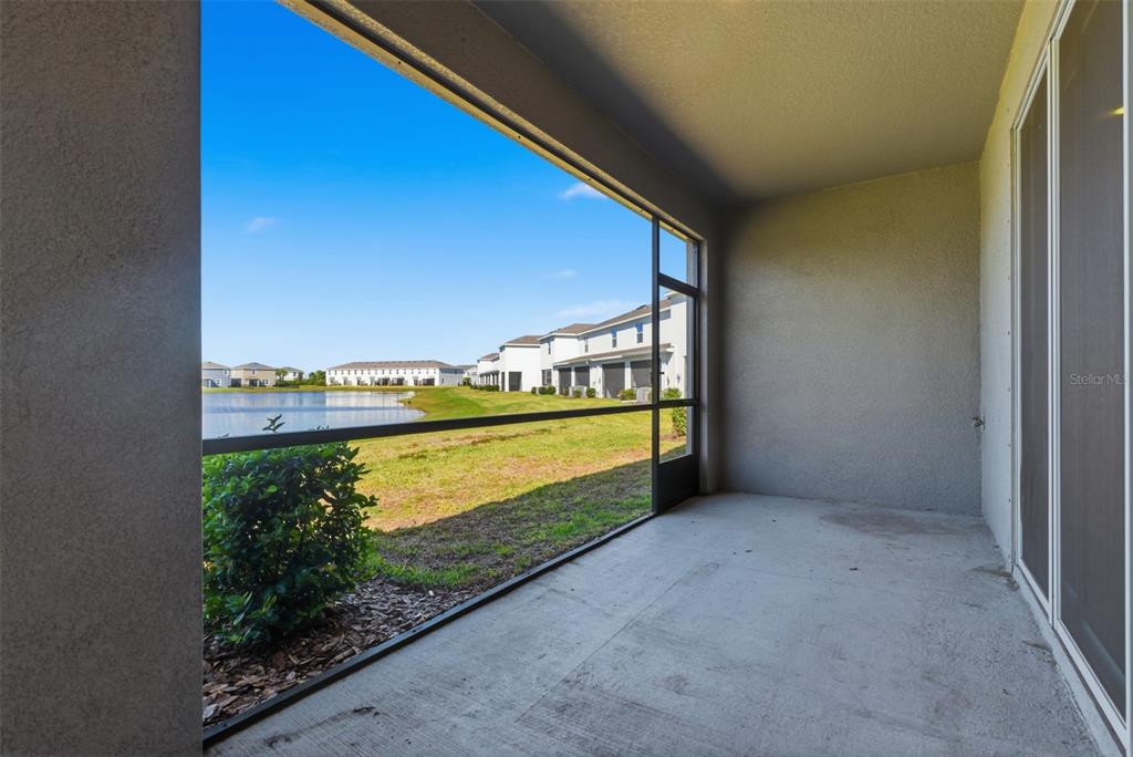 17653 Crescent Moon Loop Bradenton, FL 34211 - Photo 4 of 71