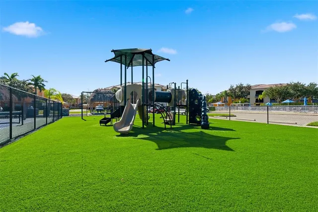 $342,000 | 17653 Crescent Moon Loop, Bradenton, FL 34211