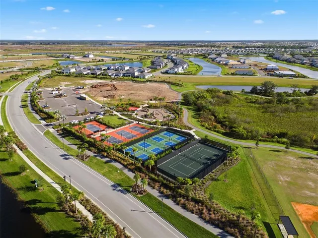 $342,000 | 17653 Crescent Moon Loop, Bradenton, FL 34211