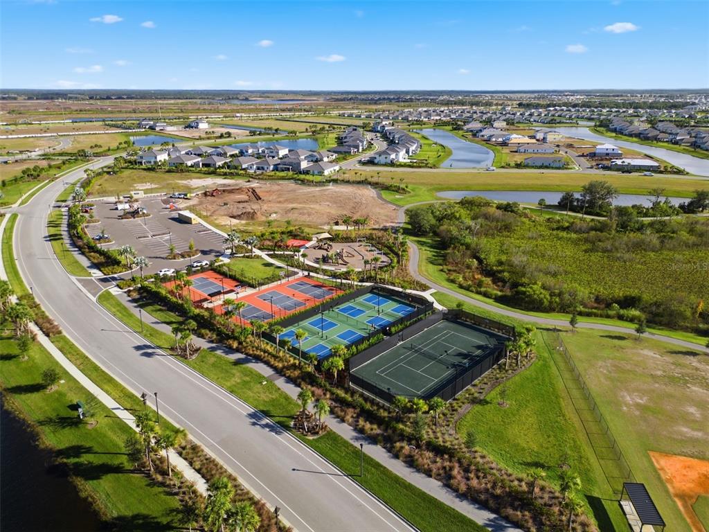 17653 Crescent Moon Loop Bradenton, FL 34211 - Photo 68 of 71