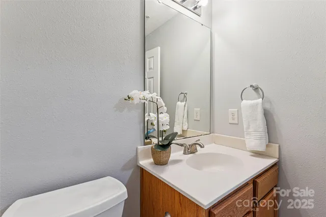 $235,000 | 3956 Town Center Road, Harrisburg, NC 28075